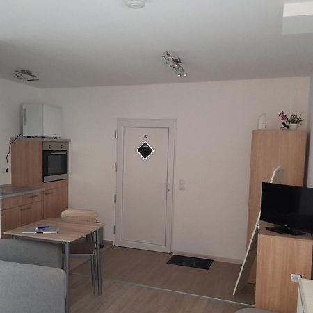 Eltinger Studio Apartment Leonberg Exterior foto